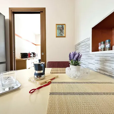 Lägenhet Homeby, Dimora Diana